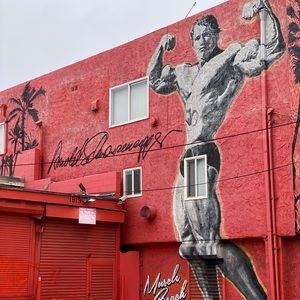 Meet your Posher, Javier